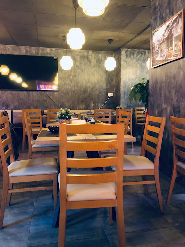 Vị Việt 1 Calle Pelayo - Gastronomía y hostelería