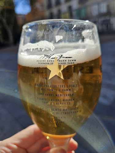 Plaça del Sol, 16, Gràcia, 08012 Barcelona