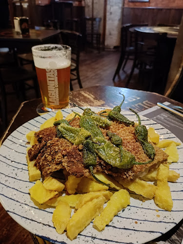 Comments and reviews of Black & Gold