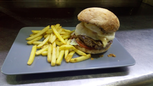 Comments and reviews of Pizzeria Amici Toscar