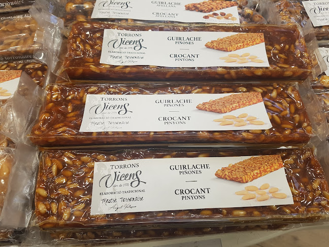 Opinii despre TIENDA Y MUSEO TORRONS VICENS LAS RAMBLAS în Barcelona - Gastronomía y hostelería