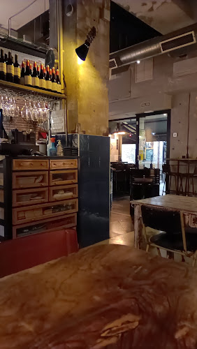 Lynch - Food and Cocktails Phone number