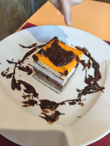 Tof Cafeteria . Bar - Gastronomía y hostelería