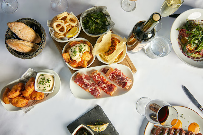 Casa Carmen Finestrelles - Esplugues de Llobregat