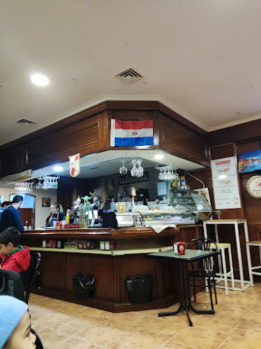 La Escondida Bar-Café