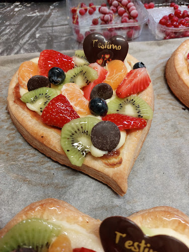 Carrer Pere d'Artés, 8B, Nou Barris, 08031 Barcelona