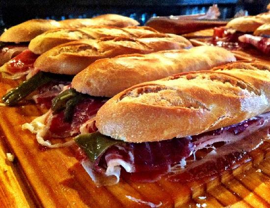 Comentarii opinii despre Bizargorri Eclair