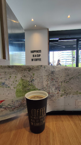 Comentarii opinii despre Cafetería Vivari