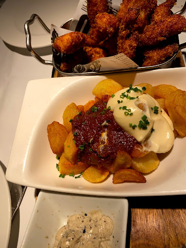 Casa Carmen Finestrelles - Gastronomía y hostelería