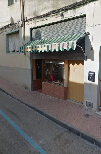 Panadería Confitería Flor y Nata