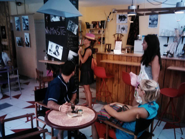 El Refugio Arte y Utopías - Arte - Bar - Gastronomía y hostelería