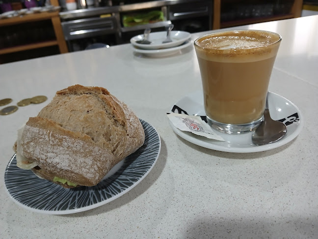 Av. de los Reyes Leoneses, 7, 24008 León