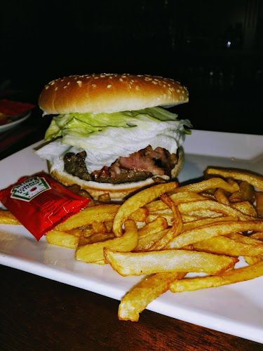 C. Olivo, 13, Moncloa - Aravaca, 28023 Madrid