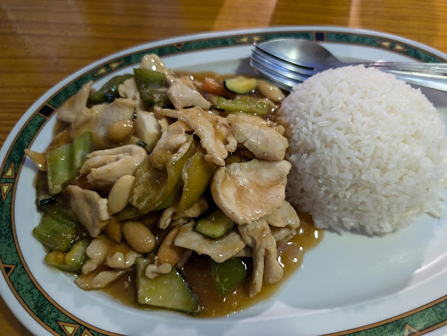 Opinii despre Cafeteria El Bierzo Restaurante în Madrid - Gastronomía y hostelería