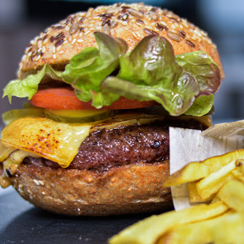 Av. Trinidad, 74, bajo izquierda, 38204 La Laguna, Santa Cruz de Tenerife