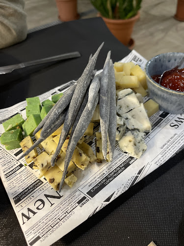 Comments and reviews of Moma Doux