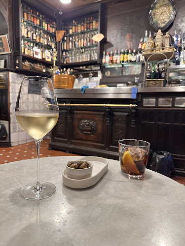 Taberna Antonio Sánchez - 1787 - La Taberna más antigua de Madrid - Gastronomía y hostelería