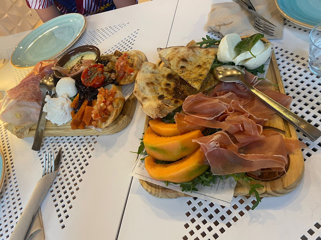 Comments and reviews of Trigo Cafetería Pizzeria