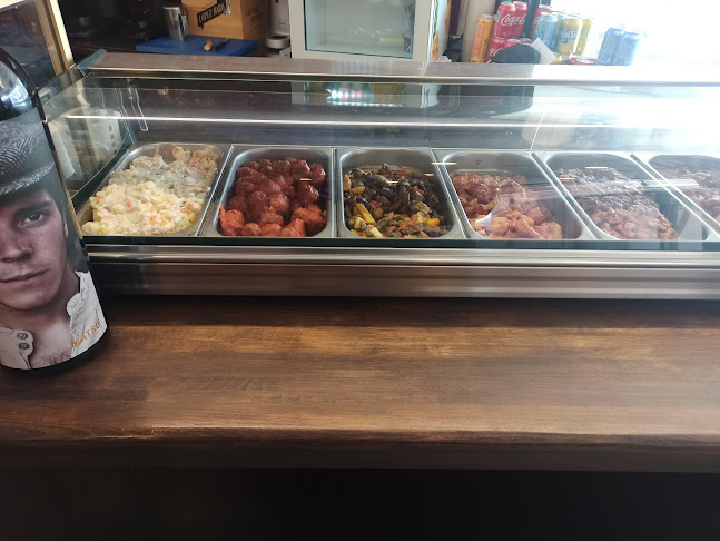 Opinii despre Cafeteria restaurante Yunke în Palma - Gastronomía y hostelería