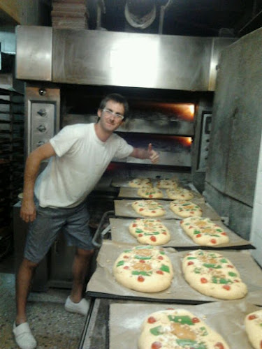 Carrer Pere d'Artés, 8B, Nou Barris, 08031 Barcelona