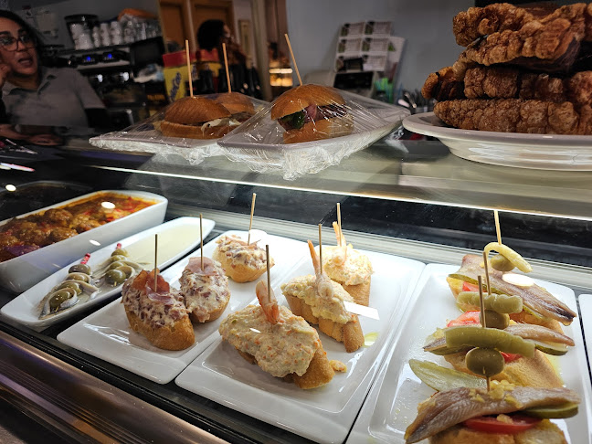 Opinii despre Bar Ámsterdam Café în Zaragoza - Gastronomía y hostelería