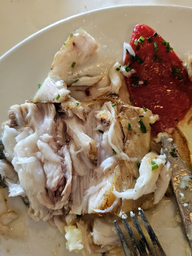 Opinii despre Restaurante en el Complejo Deportivo del RACE - Real Automóvil Club de España în Madrid - Gastronomía y hostelería