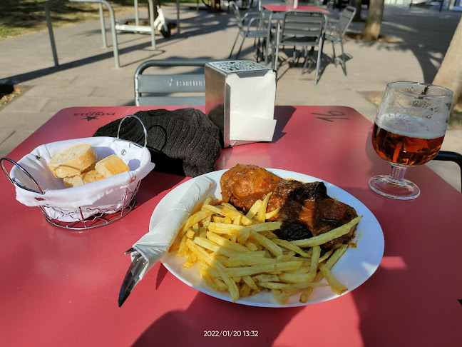 Trini's Cafe Bistro - Gastronomía y hostelería