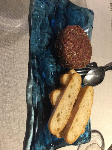 Urrechu Velázquez Phone number