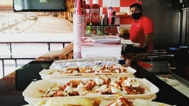 Opinii despre Restaurante Fast food doner Kebab în Lora del Río - Gastronomía y hostelería