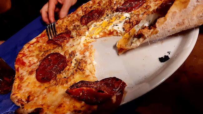 Pizzería Fattucchi - Gastronomía y hostelería
