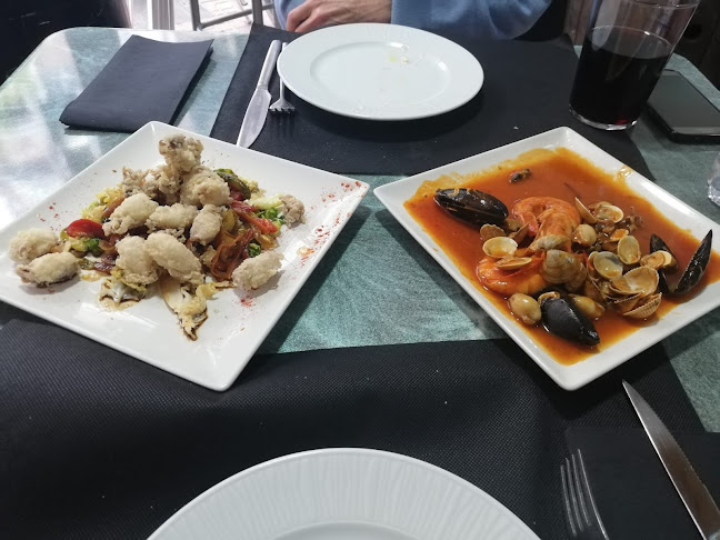 3 BANDAS CAFETERIA - Gastronomía y hostelería