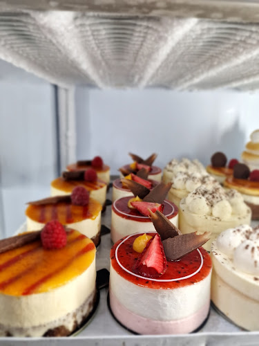 Comments and reviews of Pastelería Santiga