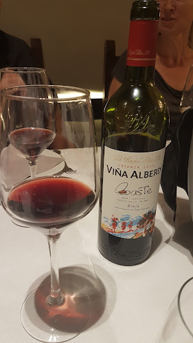 Opinii despre Bar Restaurante Baste în Bilbao - Gastronomía y hostelería