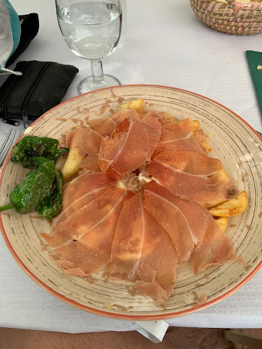 Comments and reviews of Las Melias