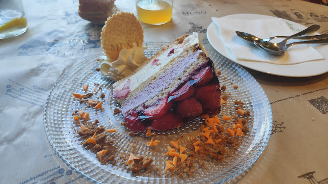 Opinii despre Parrilla Sidrería Muñó Poniente în Gijón - Gastronomía y hostelería