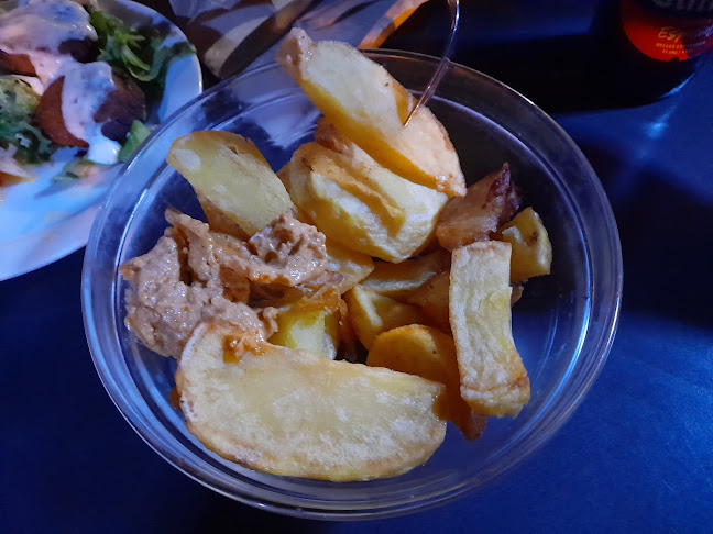 Qsins Gastro Bar Open Times