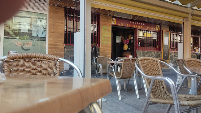 Taberna... y al vino, vino