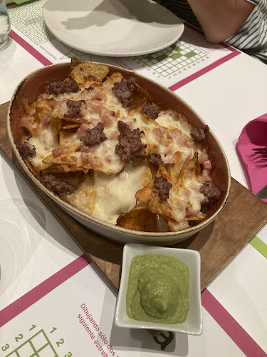 Av. de Machupichu, 16, Hortaleza, 28043 Madrid