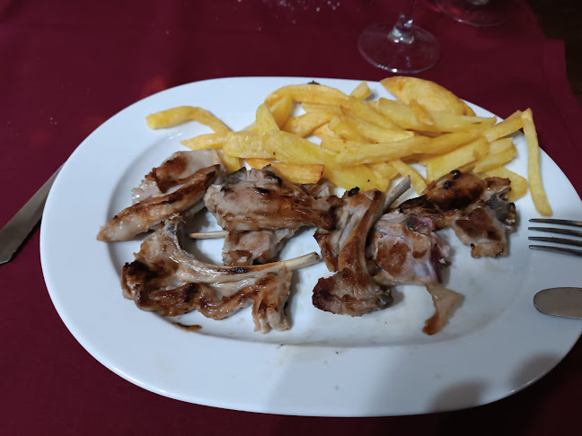 Pl. de El Pardo, LOCAL 3, El Pardo, 28048 Madrid