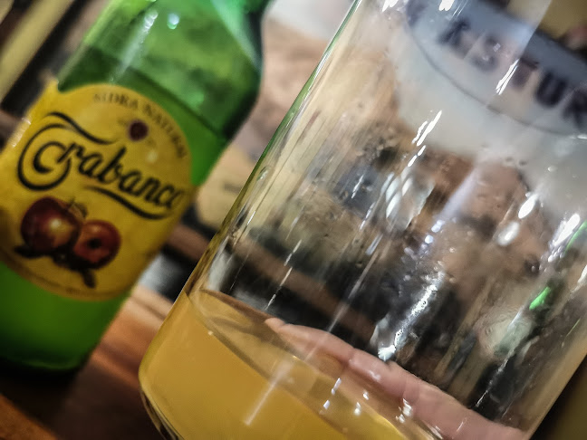 Opinii despre Mesón Astur în Málaga - Gastronomía y hostelería