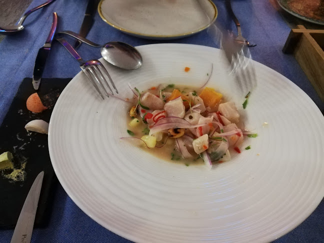 Restaurante qapaq Phone number