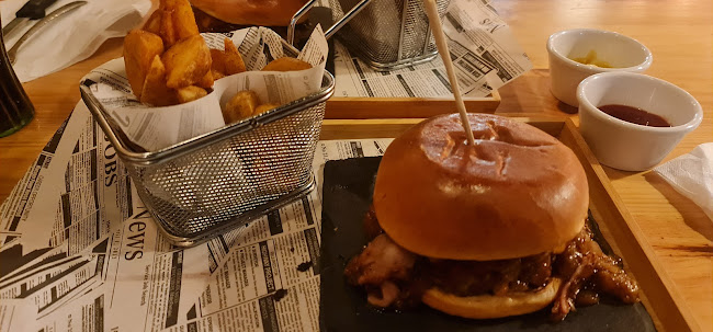 Opinii despre Burgerhouse în Cruce de Arinaga - Gastronomía y hostelería