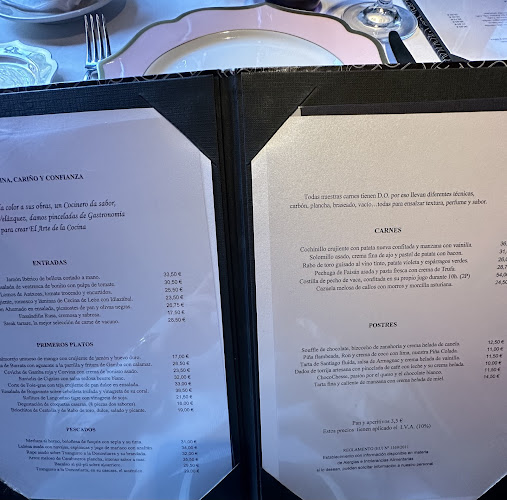 Urrechu Velázquez Phone number