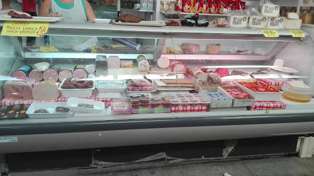 la plaza de abastos de puerto real - Gastronomía y hostelería