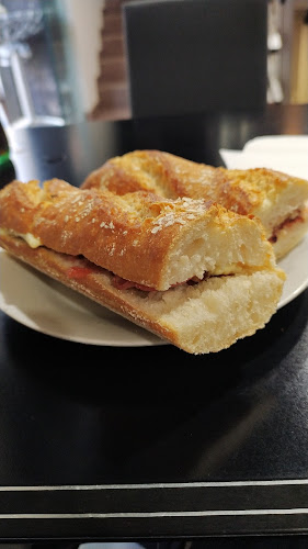 Camisu Bar Cafetería - Gastronomía y hostelería