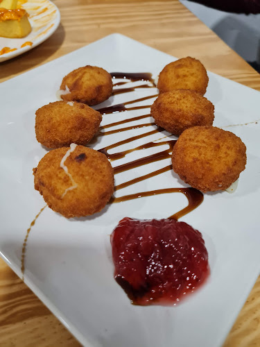 Opinii despre Bar Casa Serrano în Dos Hermanas - Gastronomía y hostelería