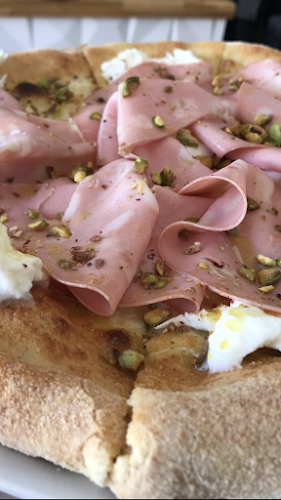 Trigo Cafetería Pizzeria Phone number