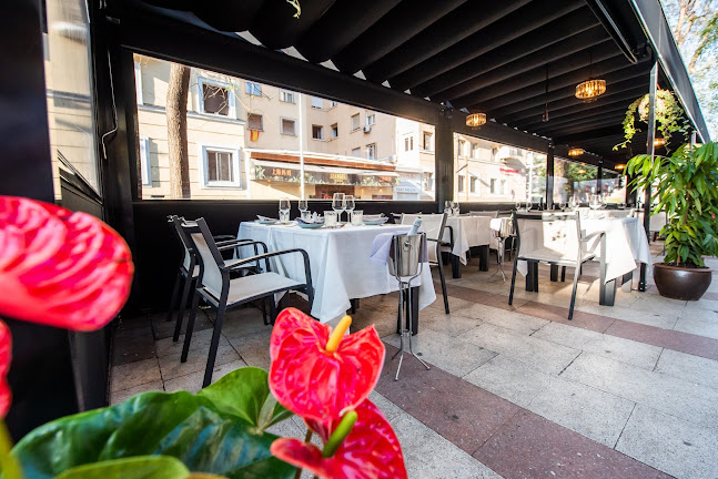 Shanghai Station Juan Bravo - Gastronomía y hostelería