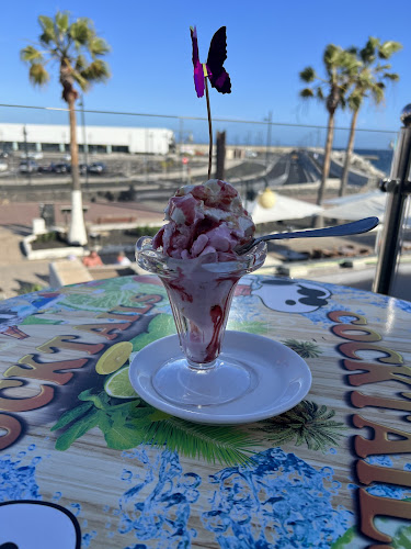 Snoopy’s Bar & Restaurante - Playa Blanca