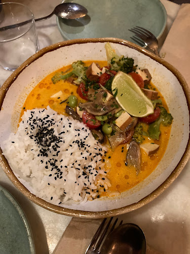 Lascar 74 Phone number